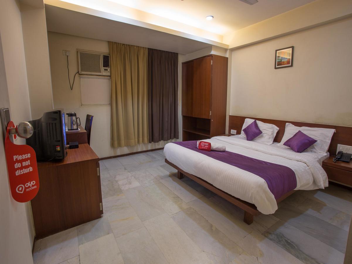 Hotel Oyo 13771 Executive Residency Púna Exteriér fotografie