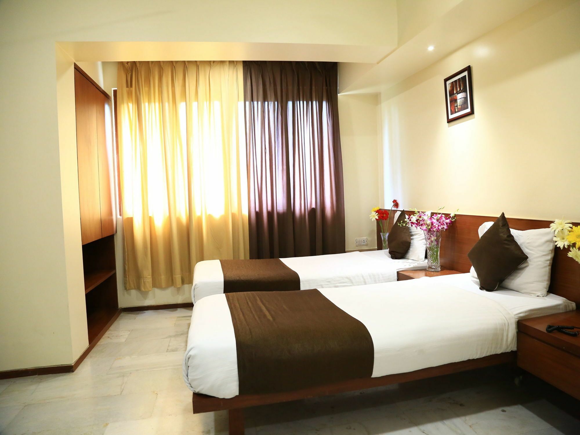Hotel Oyo 13771 Executive Residency Púna Exteriér fotografie