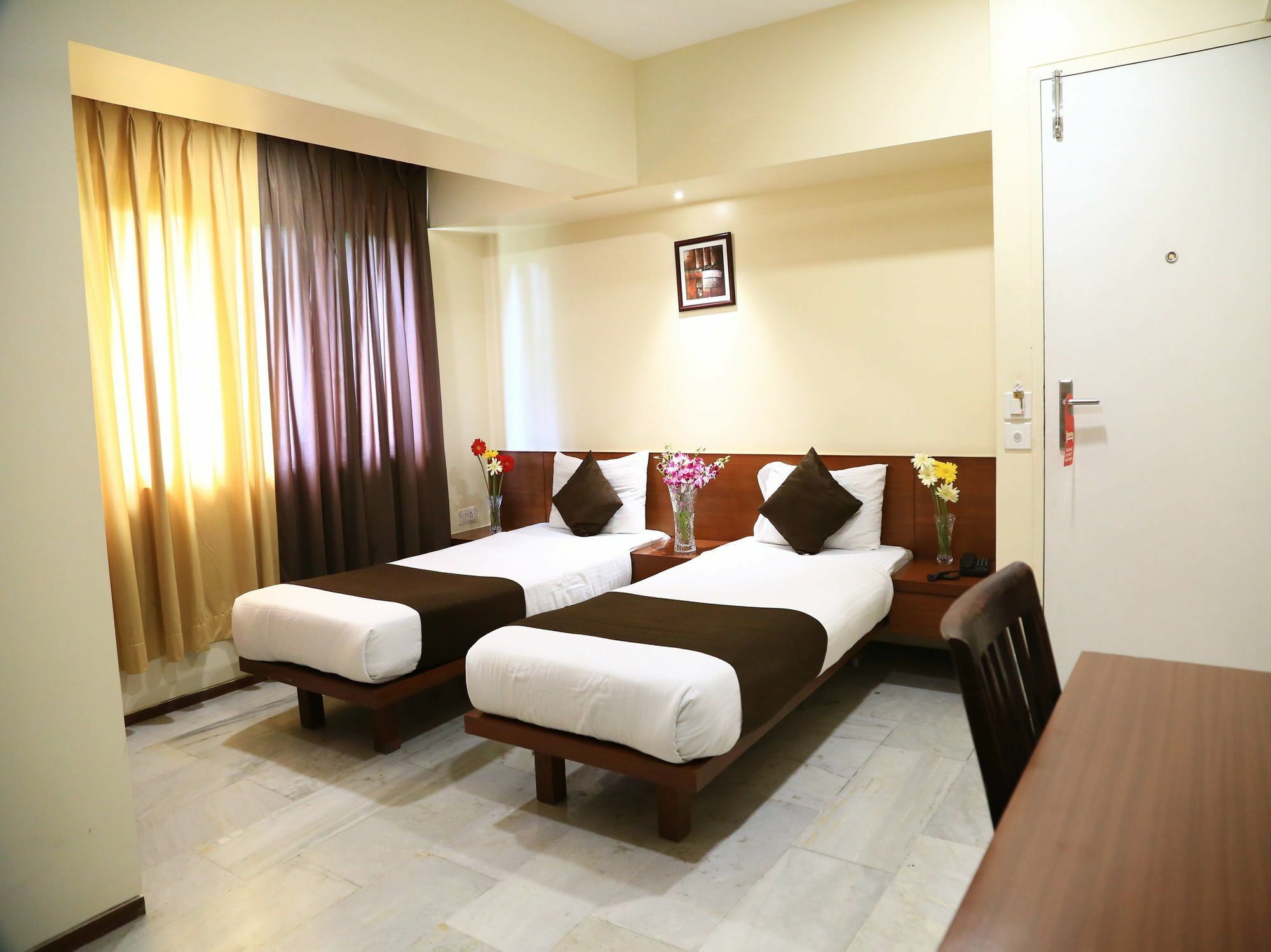 Hotel Oyo 13771 Executive Residency Púna Exteriér fotografie
